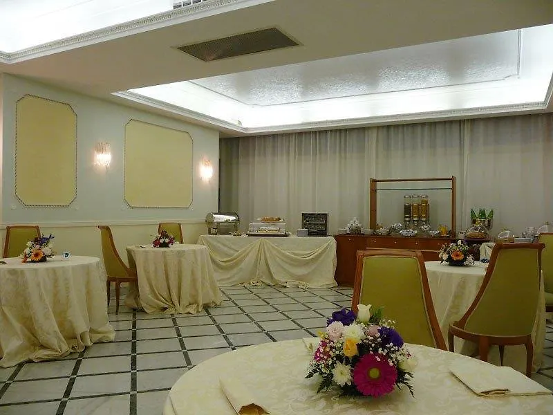 ***  Hotel Romulus Italy